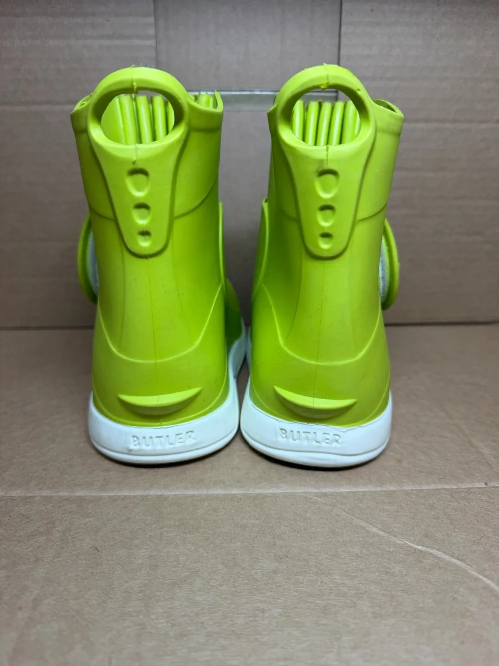 Kids over the shoe rain boot